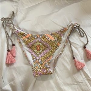 VS cheeky side tie  bottoms